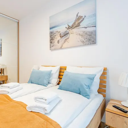 Nadmorskie Tarasy A215 Apartment *